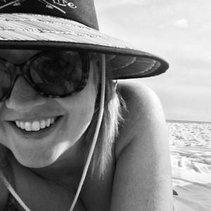 Meet your Posher, Deborah